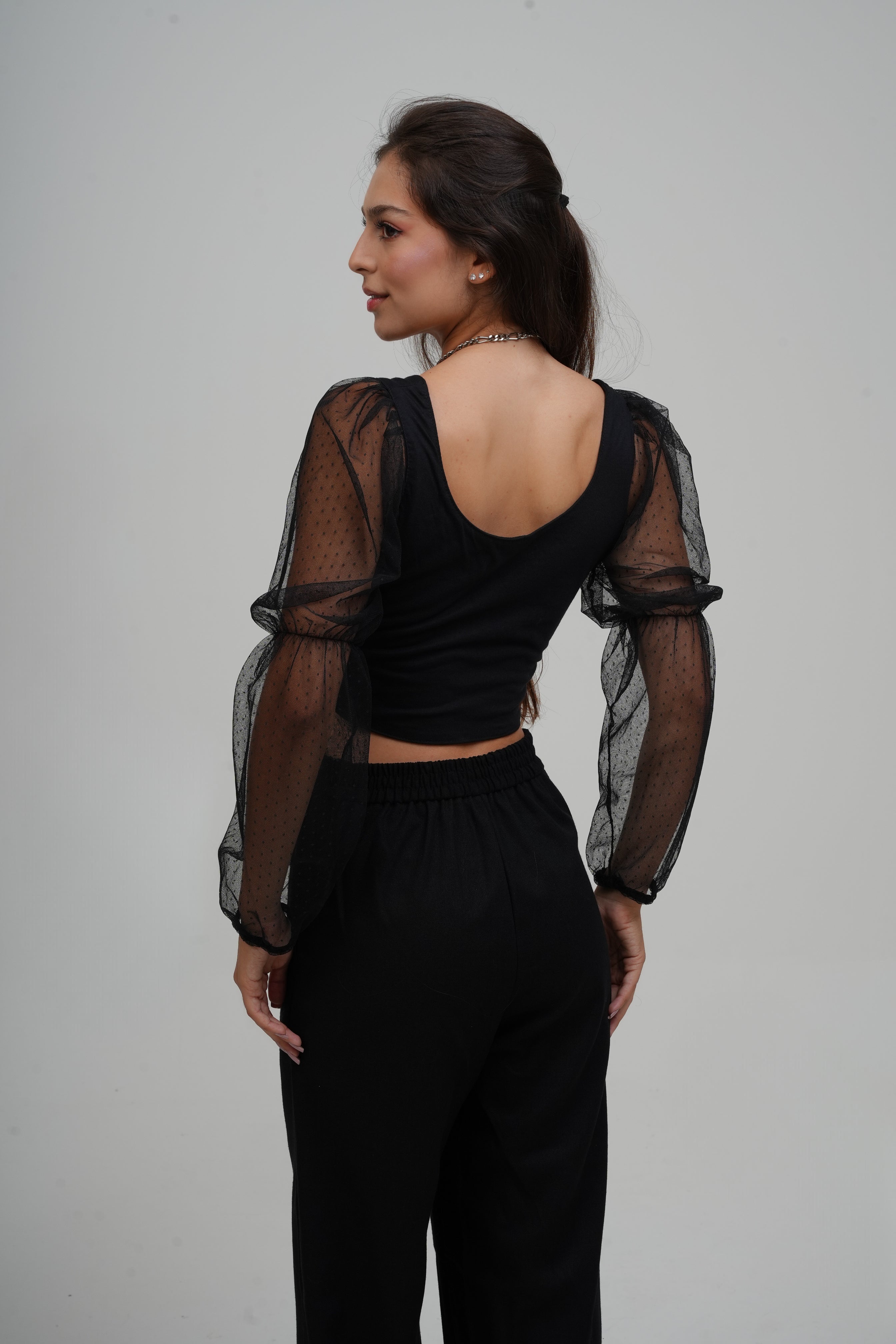 Blusa Manga Longa Tule Poá