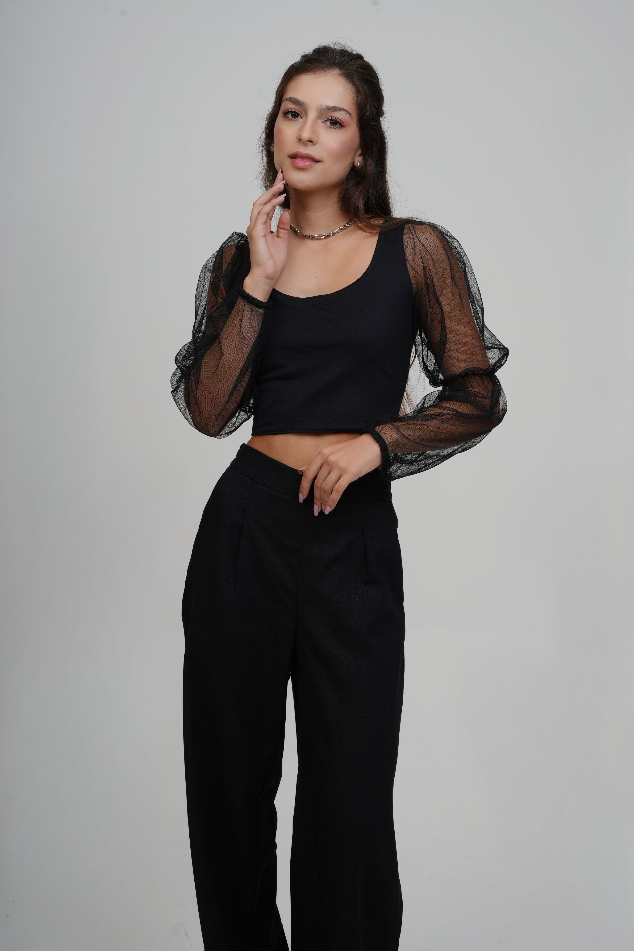 Blusa Manga Longa Tule Poá