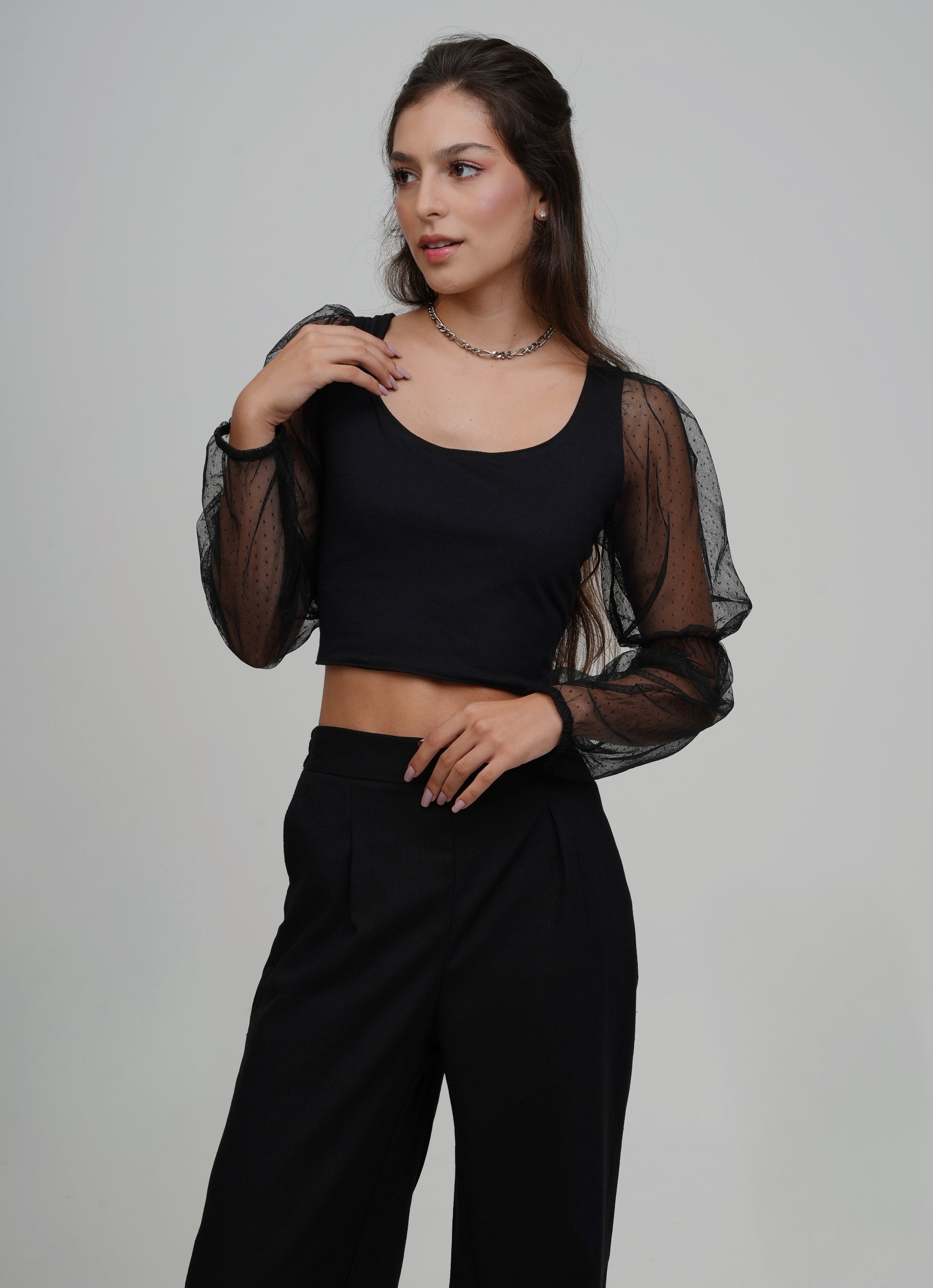 Blusa Manga Longa Tule Poá