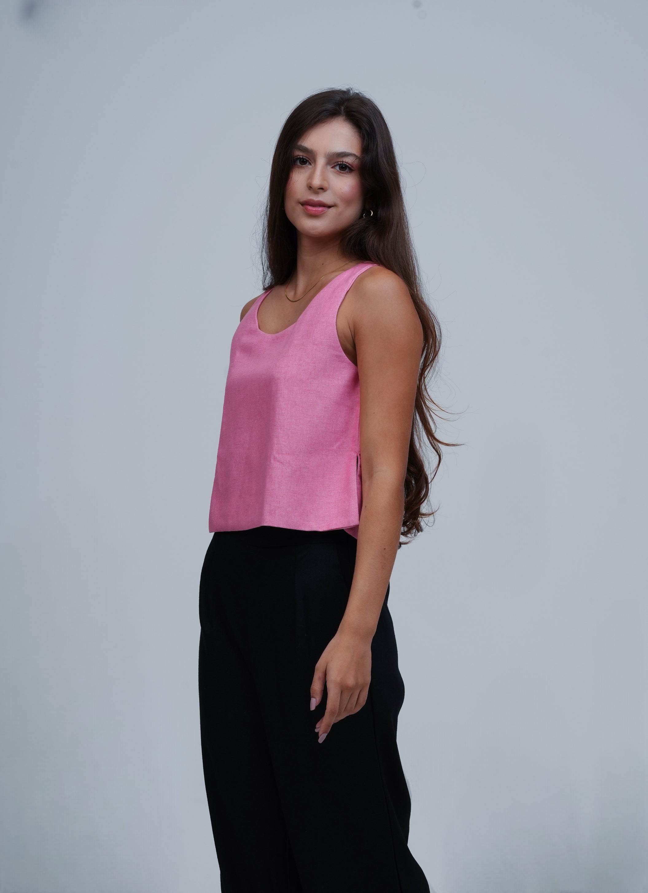 Regata Fenda Lateral com Linho