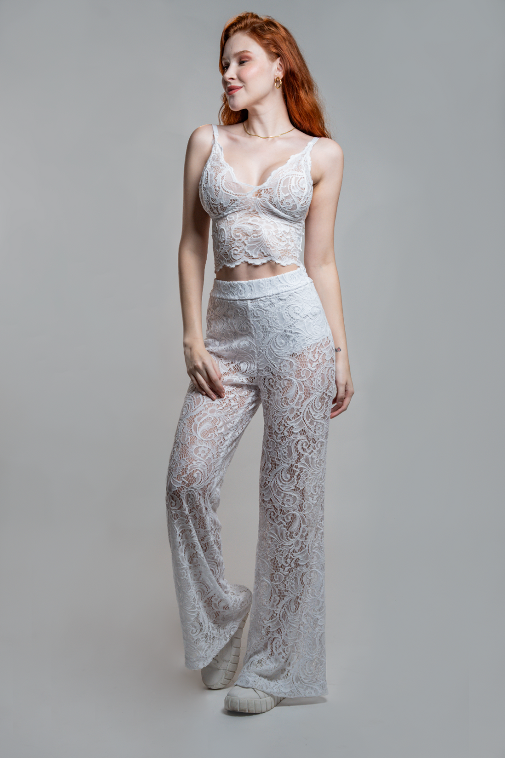 Calça de Renda com Hot Pants