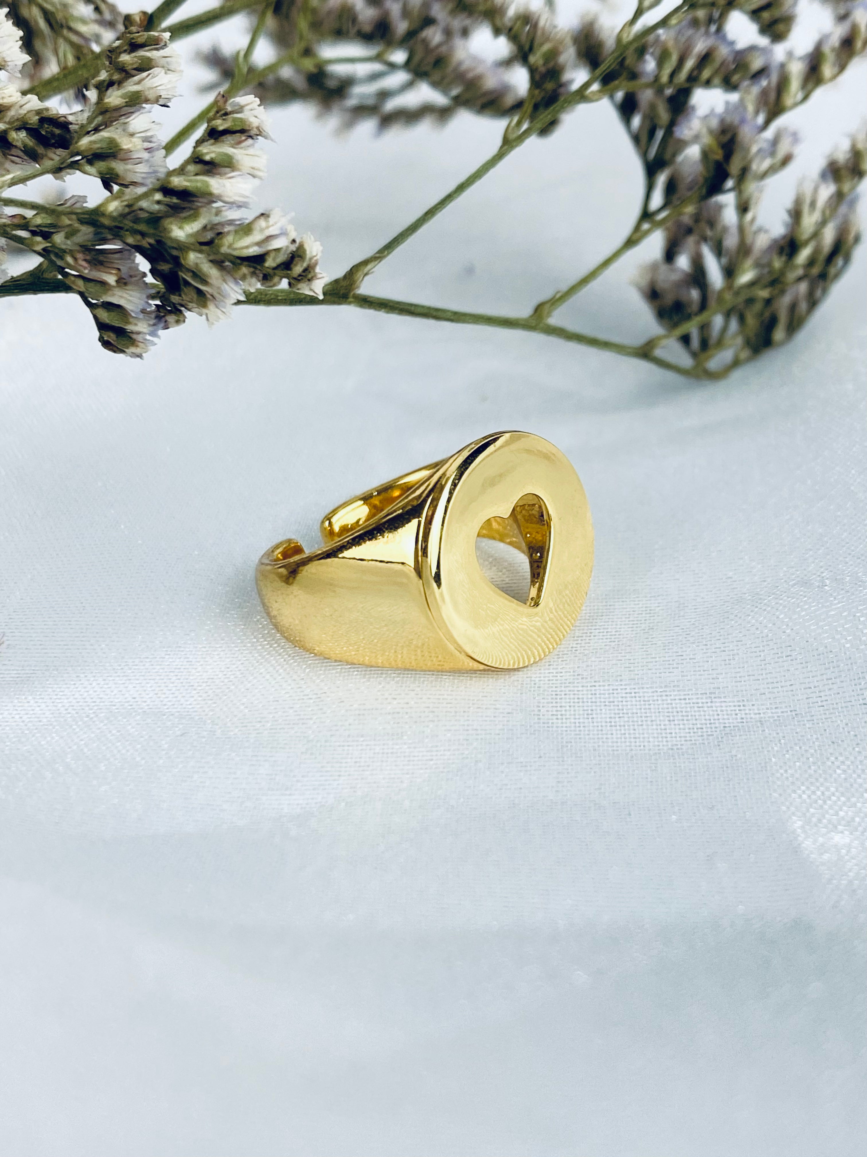 Anel Coração Vazado