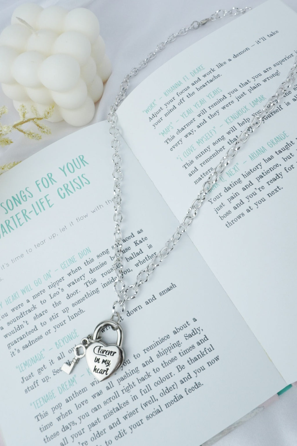 Colar Cadeado Forever