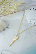 Colar Chave Be brave