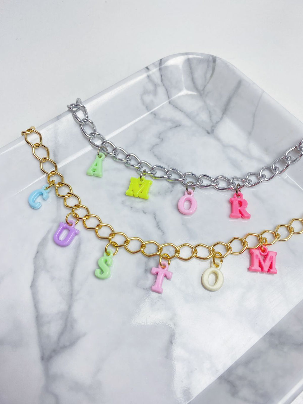 Colar Letrinhas Colors