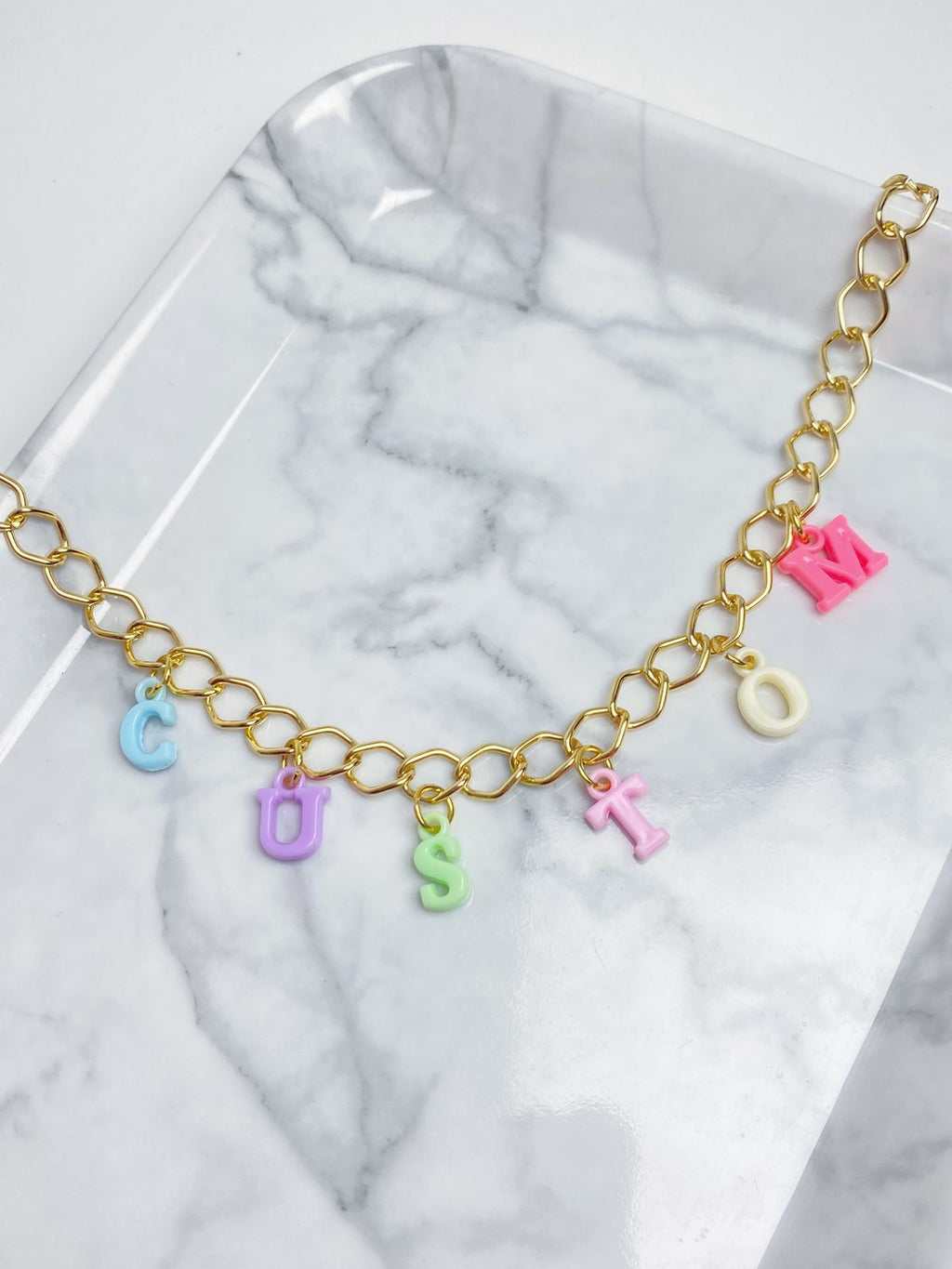 Colar Letrinhas Colors