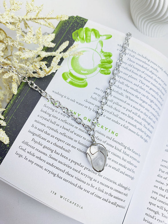 Colar Quartzo Prateado