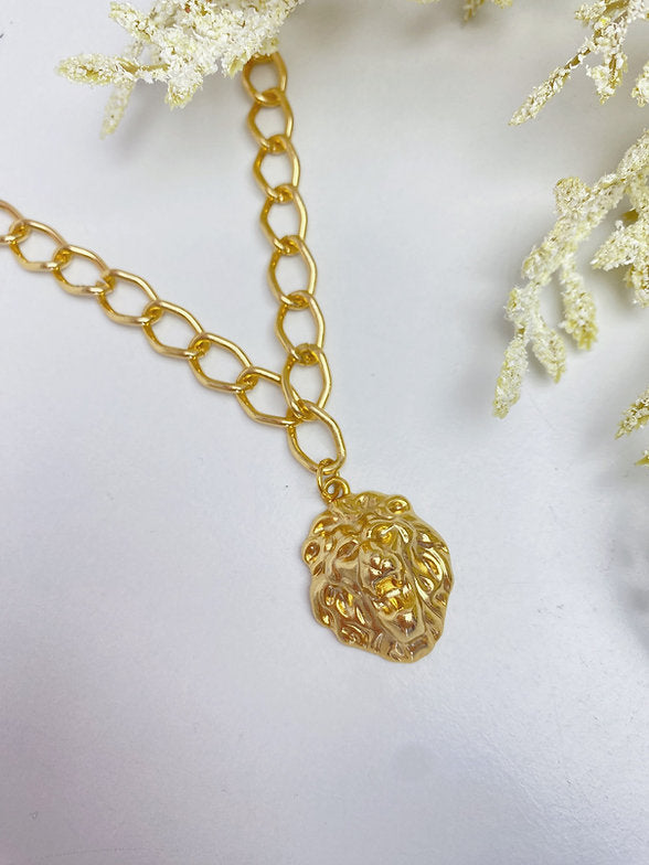 Colar Lion Dourado